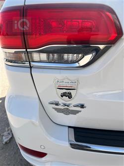 جيب جراند شيروكي